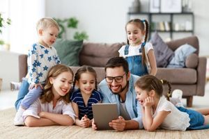 Поширення функцій для родини фото