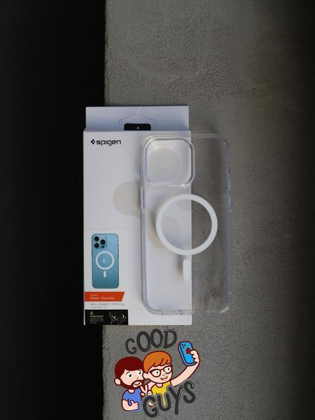 Чохол прозорий Spigen Crystal with MagSafe iPhone 18 Pro 4585-0 фото